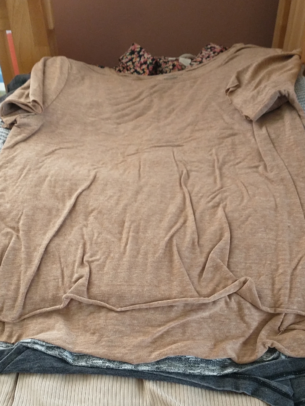 Little Tan tee